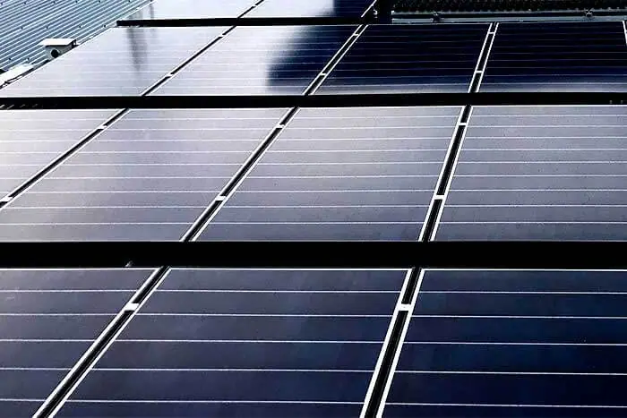 Range-of-SUNTECH-panels-reviewed-solar-panels-close-up