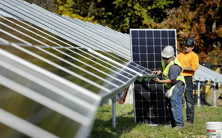 Solar system output in Sunshine Coast QLD workers