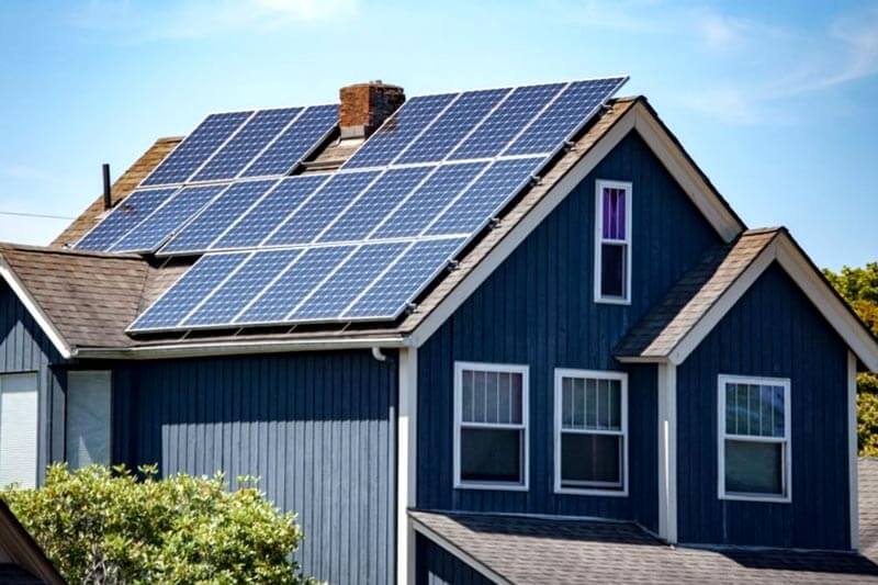 can-a-house-be-powered-by-solar-panels-alone-key-lessons