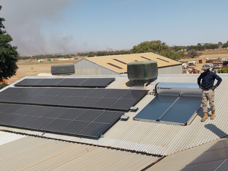 Solahart Geraldton panel commercial installation